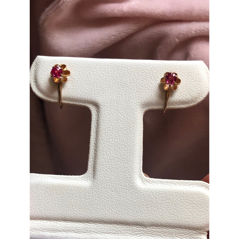 Vintage : 10k Solid Gold Ruby Screw Back Earrings - image 5